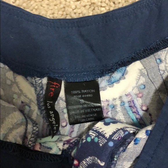 Patterned shorts - Picture 2 of 3